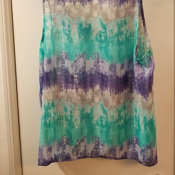 Denim binding mesh tank top with button front detail - Picture 4 of 8